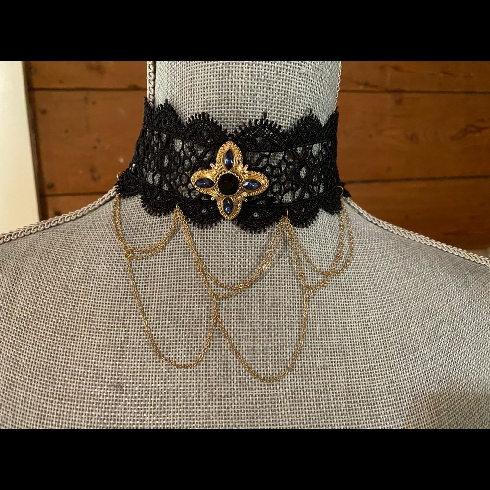 Necklace Choker - Victorian Black Lace - Goth 80s